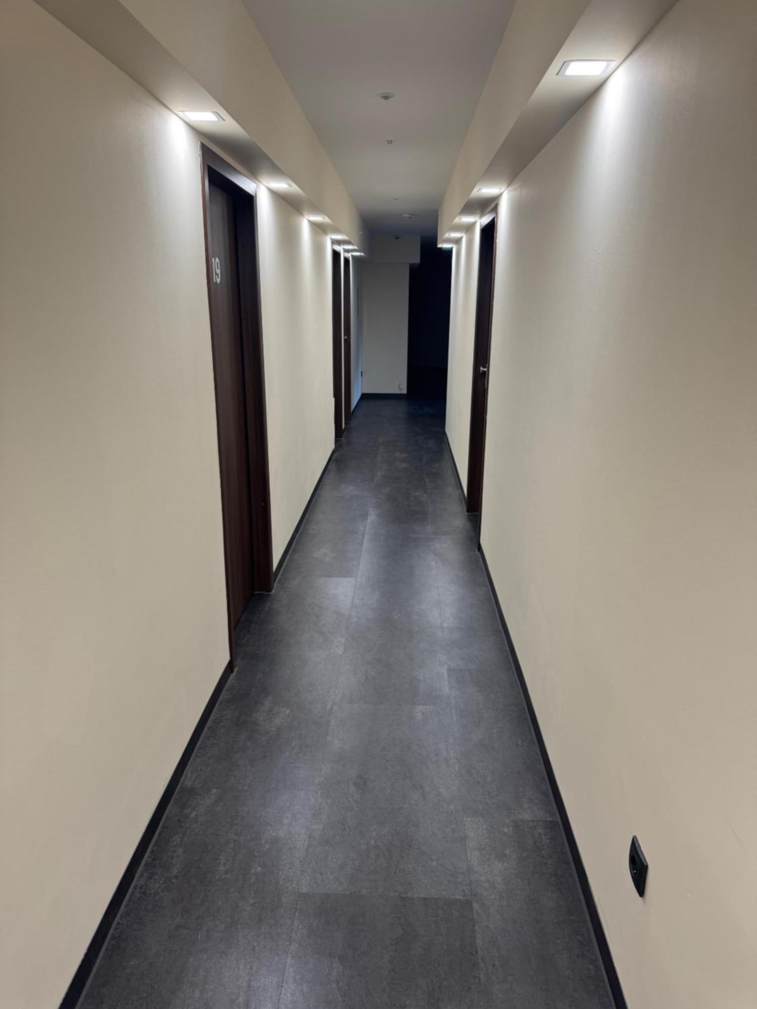 Hotel Capitol Zentrum - 24H - Friedrichshafen Dış mekan fotoğraf